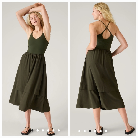 Athleta Dresses & Skirts - ATHLETA ELATION V-NECK HYBRID DRESS, SIZE XL